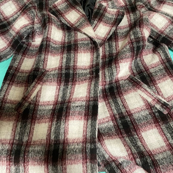 Pink and black jacket - Picture 1 of 1